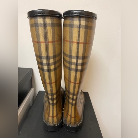 BURBERRY Haymarket Rain Boots Plaid Check Pattern - Picture 4 of 8